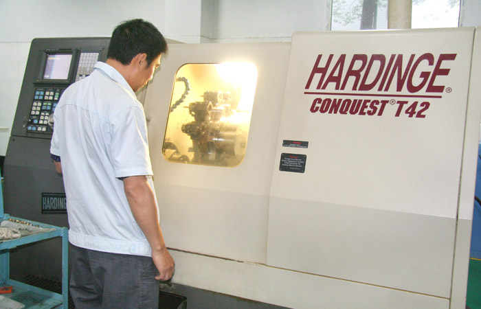 高精度數(shù)控車(chē)床